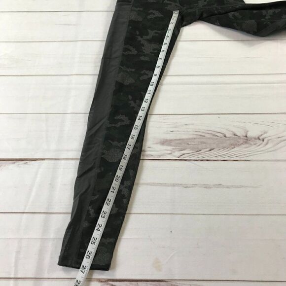 Powerhold by Fabletics Gray Camouflage High-Waisted Leggings XS - Picture 6 of 15